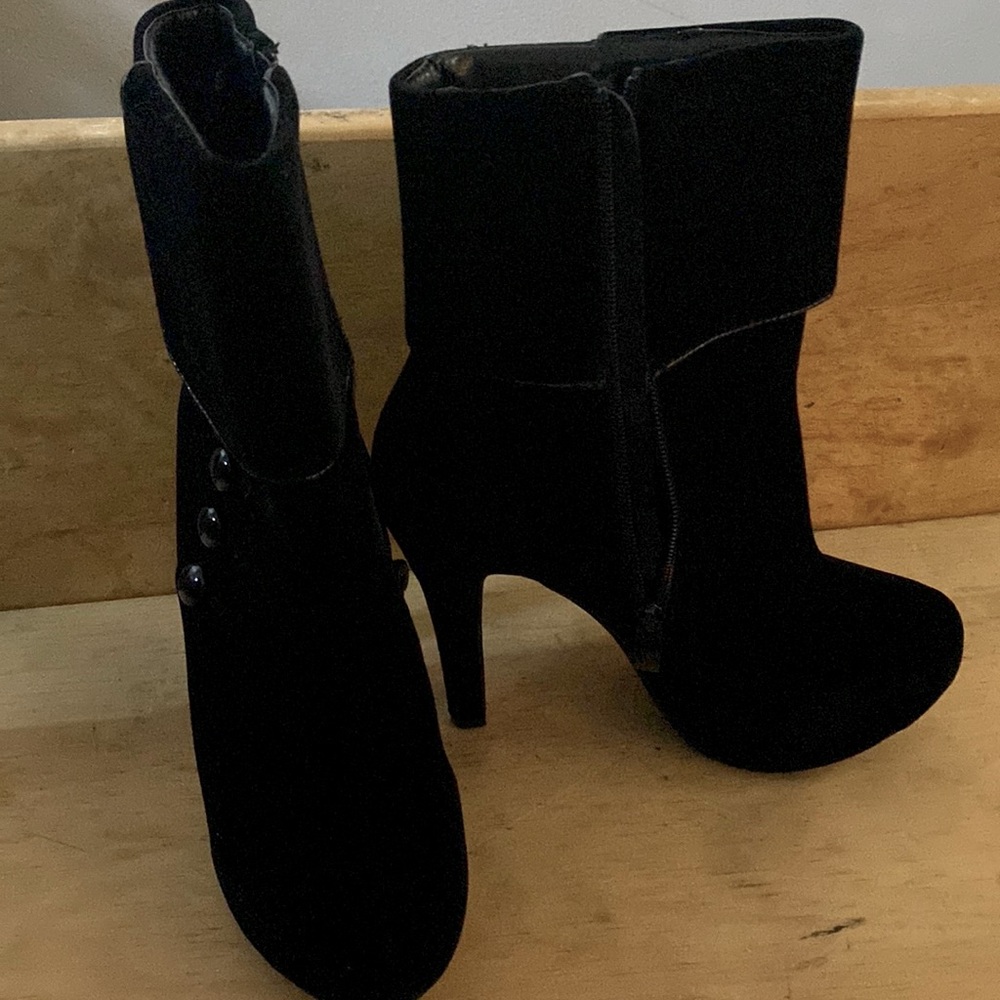 Women platform Boots mid calf heel black suede